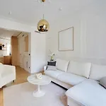 Elegant A C 2br 6p 17th Monceau Appartement