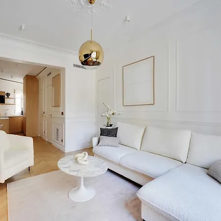 Elegant A C 2br 6p 17th Monceau Apartamento